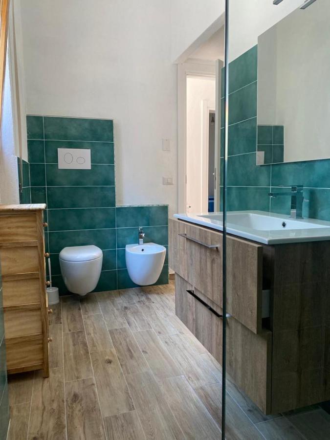 Apartments Villa Corrias Cala Liberotto Bagian luar foto